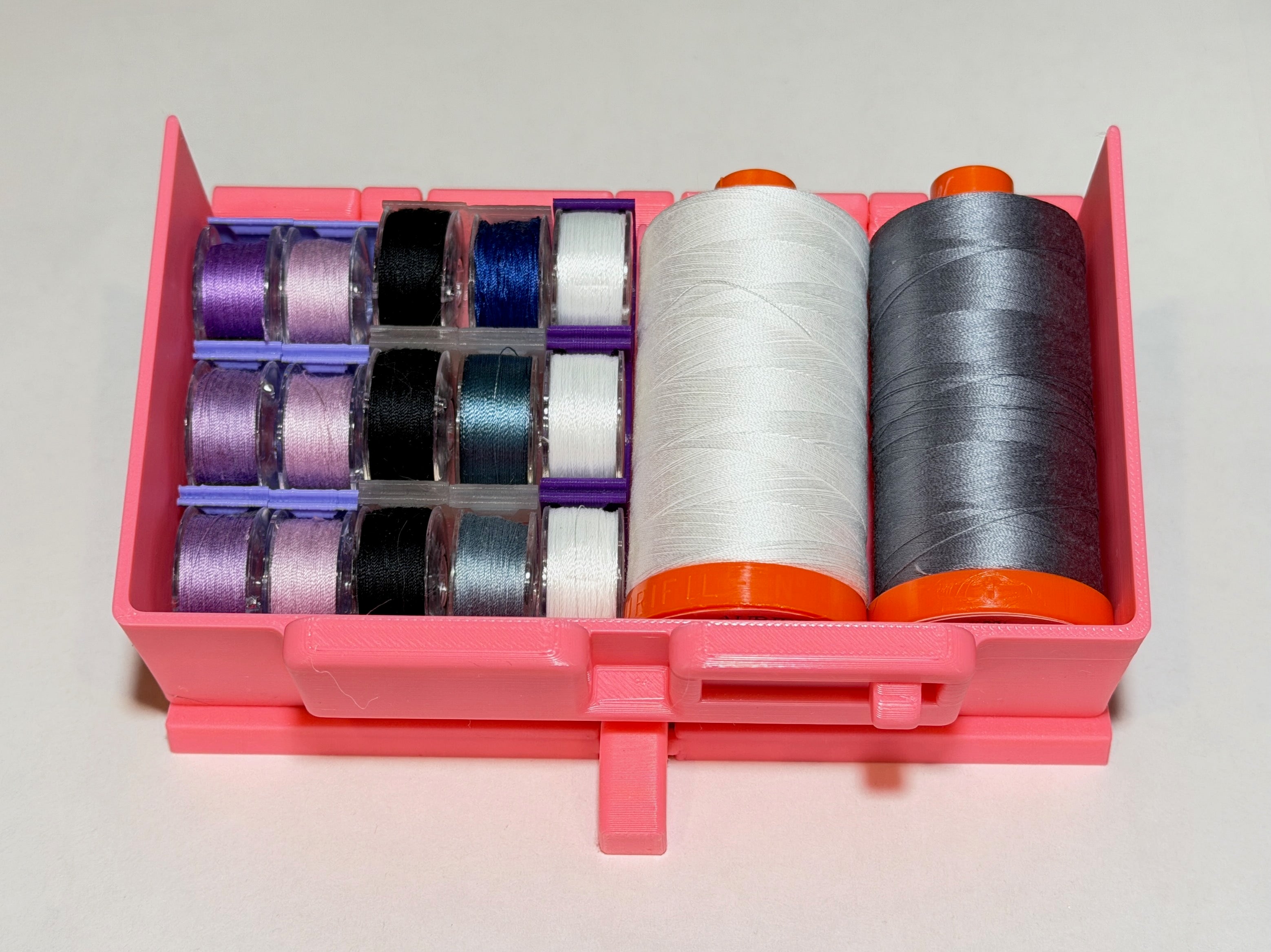 Bobbin Box with Latch