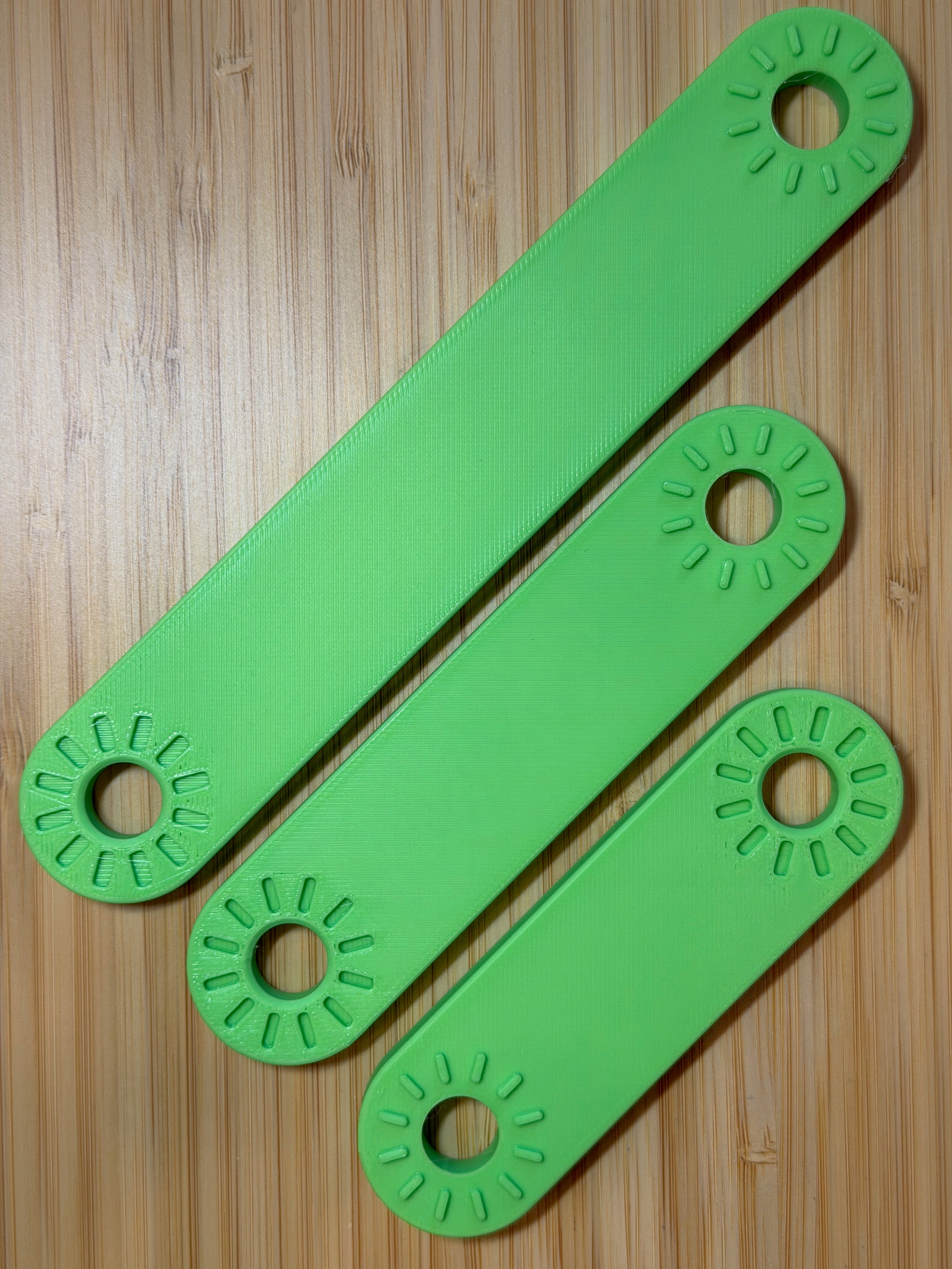 Hands-Free Hoop Holder