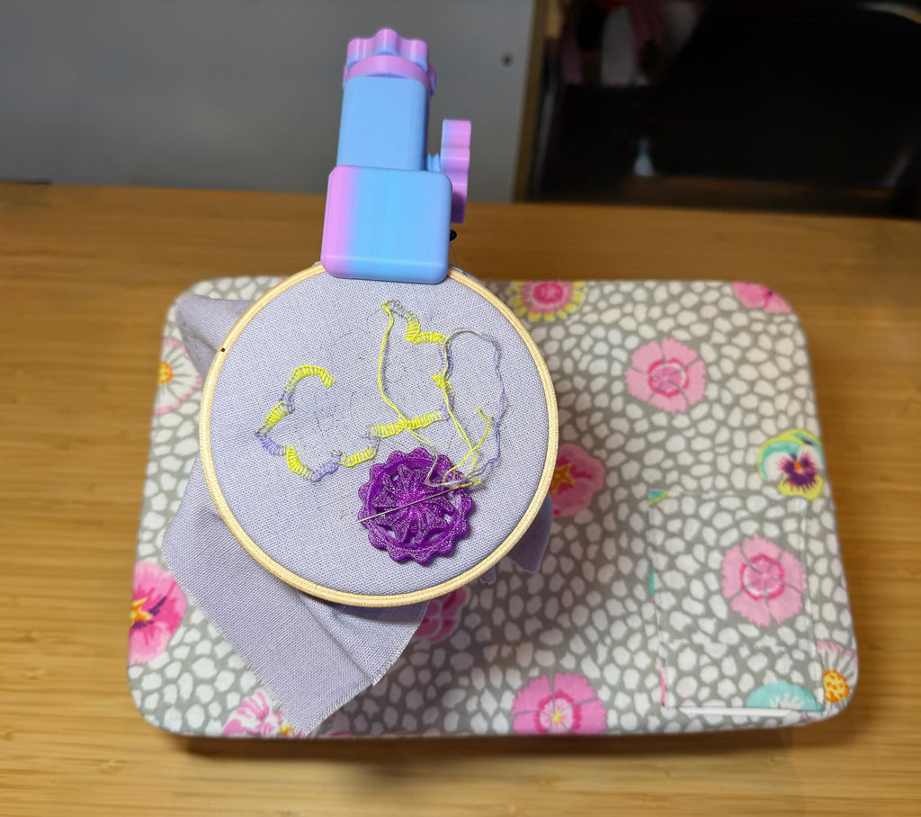 Hands-Free Hoop Holder