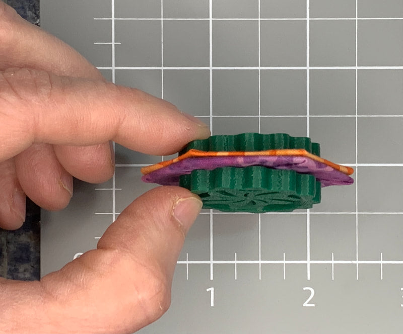 Needle Minder