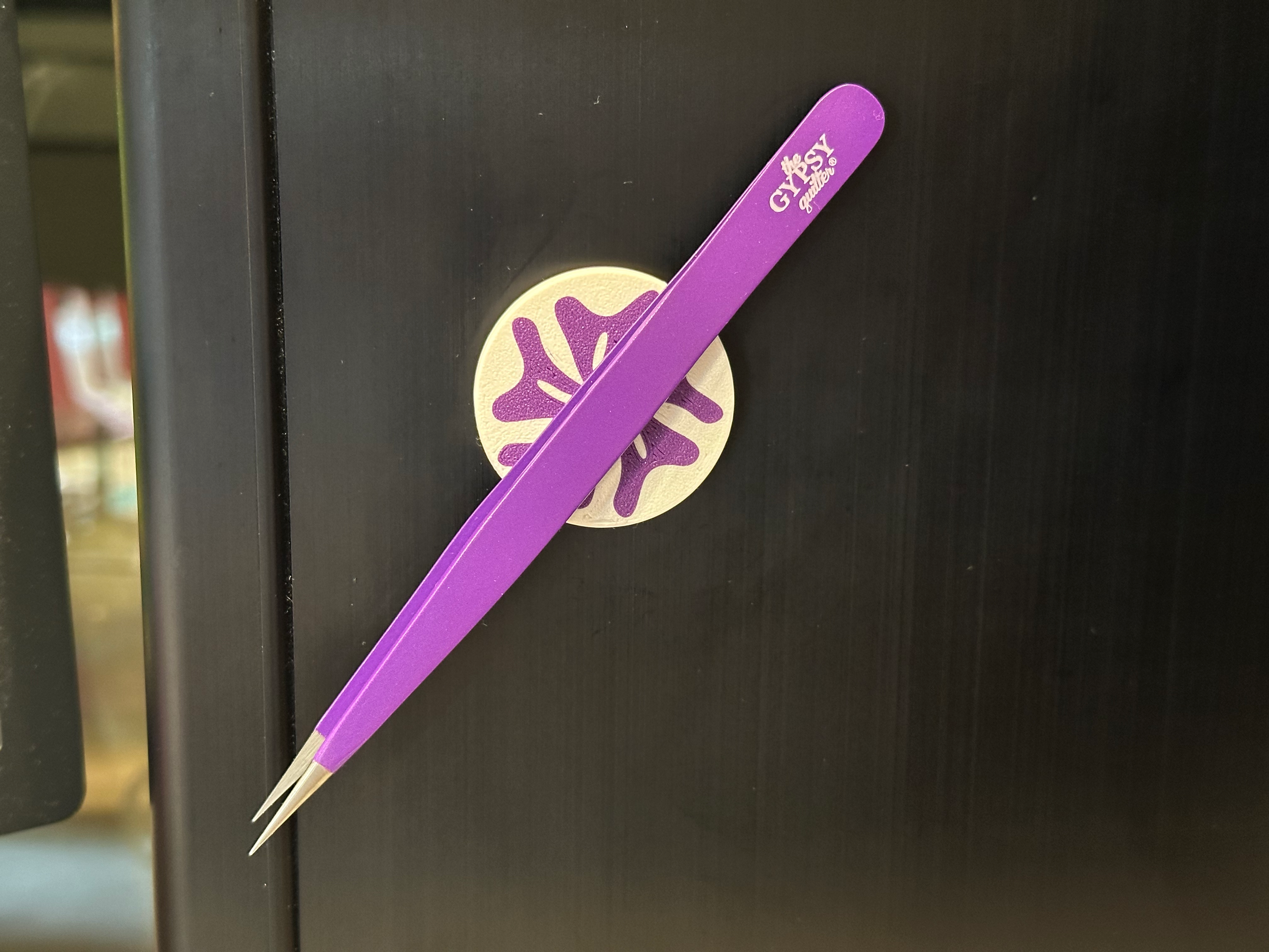 Magnetic Scissors Minder