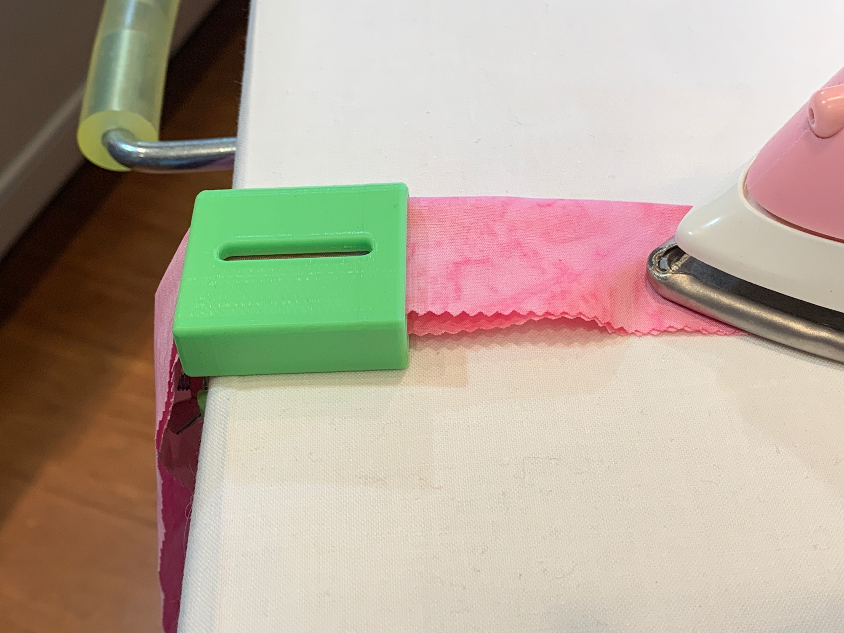 Quilting Notion Review: Third Hand Binding Folder Clip – Jo's